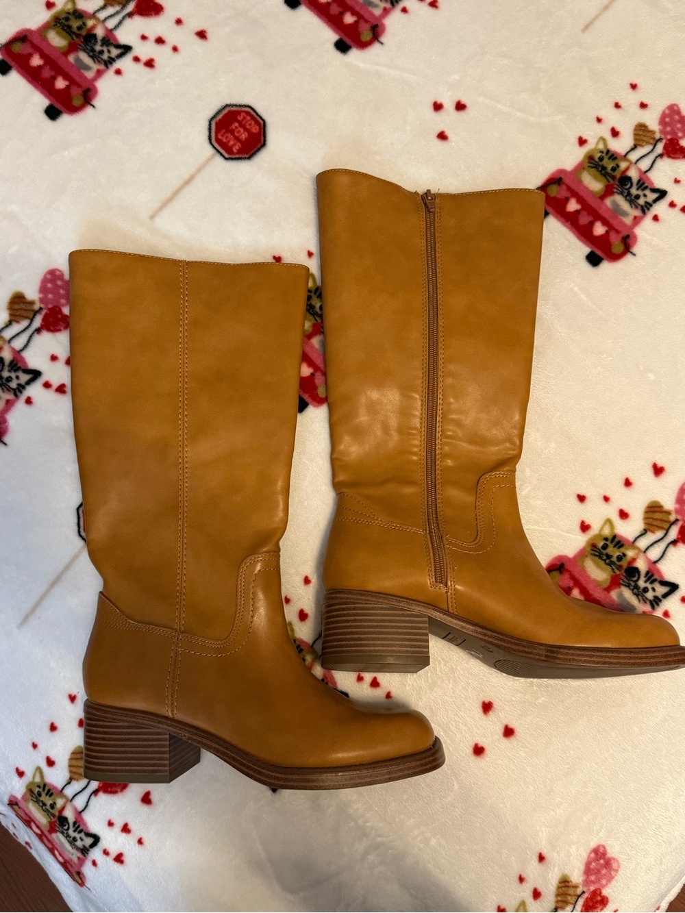 Classic Mid-Calf Women’s Boots in Tan